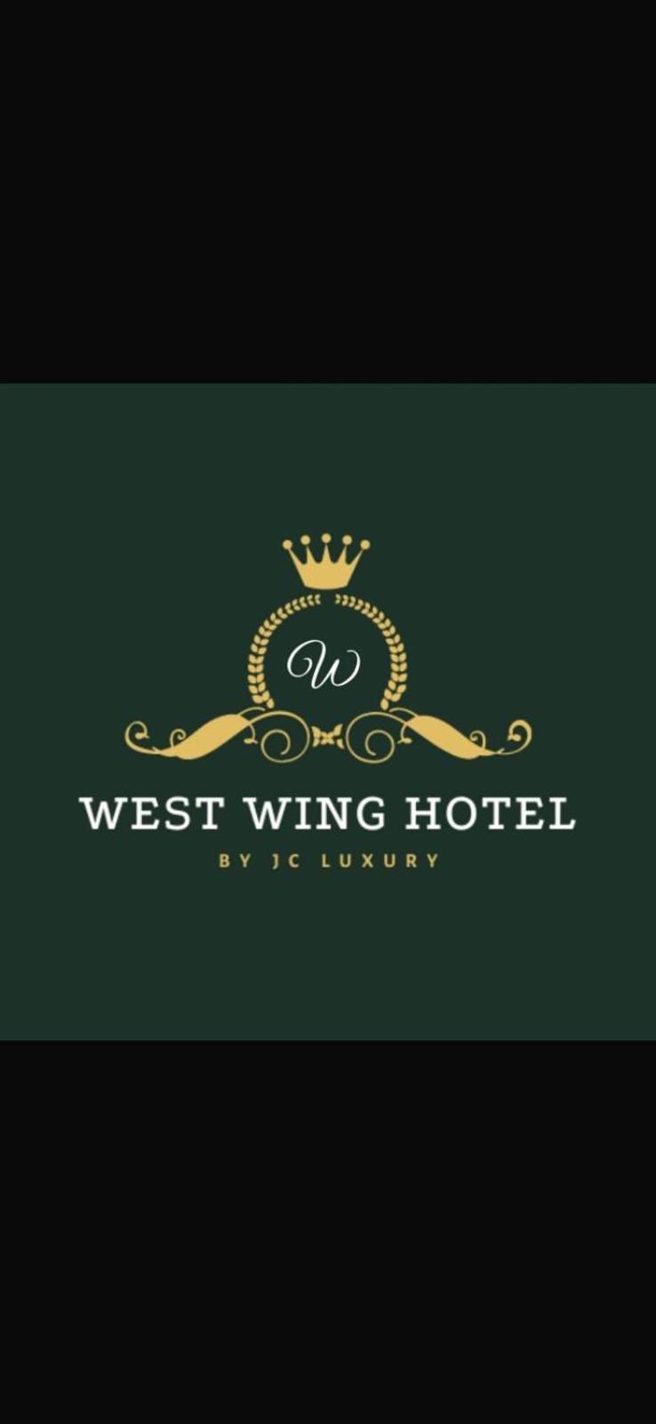 West Wing Hotel Lagos Bagian luar foto